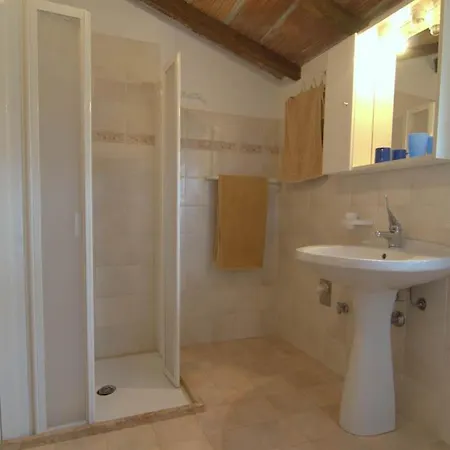 Cantagallina Sleeps 4 Pool Wifi Villastrada (Umbria)