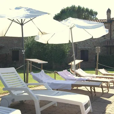 Cantagallina Sleeps 4 Pool Wifi Apartmán